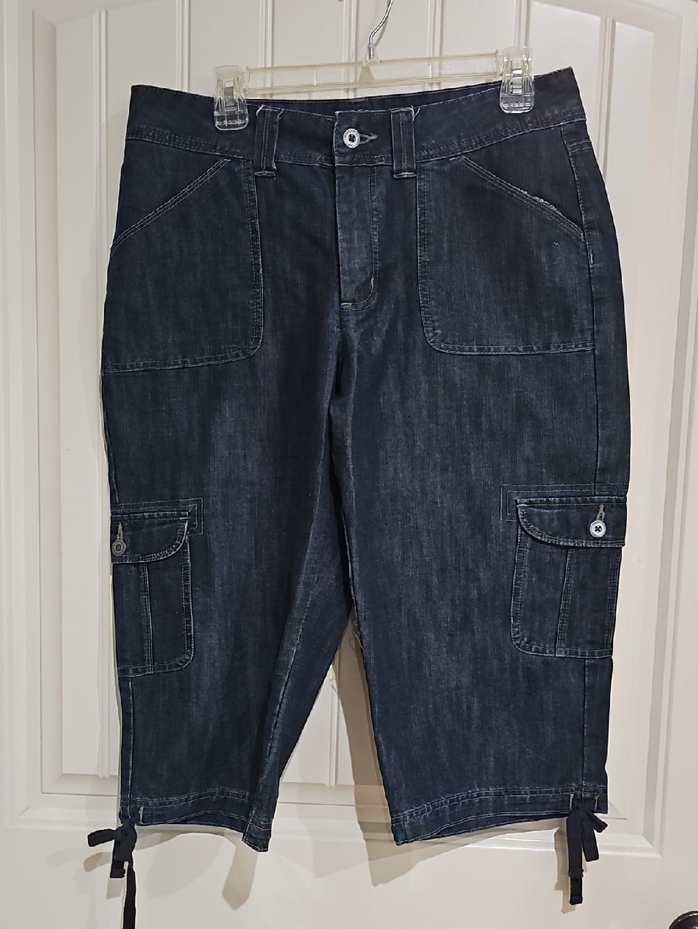 Riders by Lee Indigo Cargo Capris with Drawstring Hems